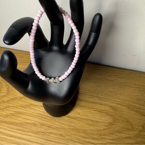 Glass Beaded Elastic Bracelet Pink Metal Antique Silver Plated Carved Hearts